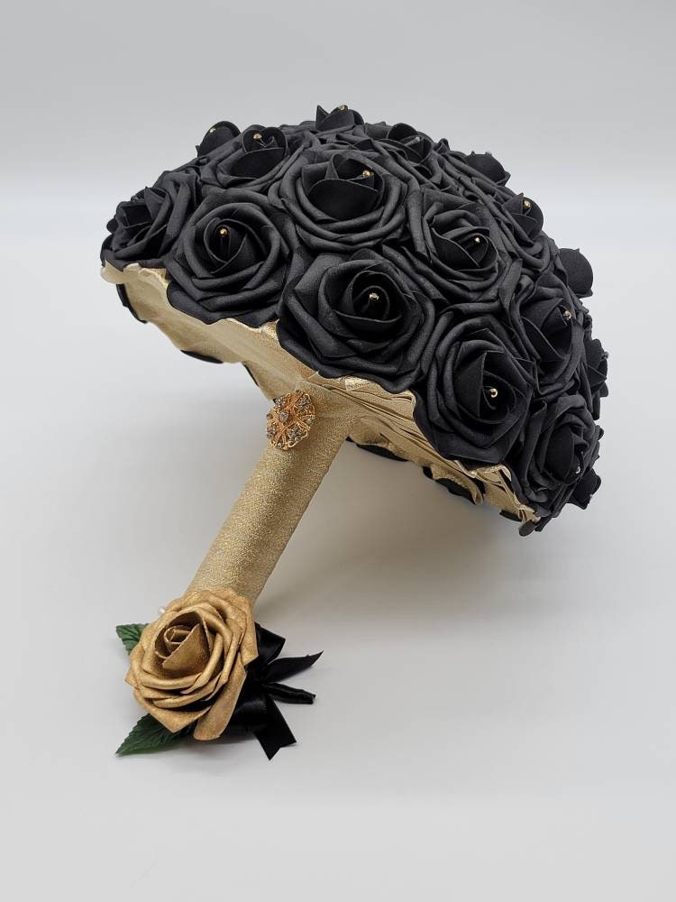 Black and Gold Wedding Bouquet Made With Real Touch Roses, Bridal Bouquet, Bridesmaid Bouquet and Matching Boutonnieres and Corsages