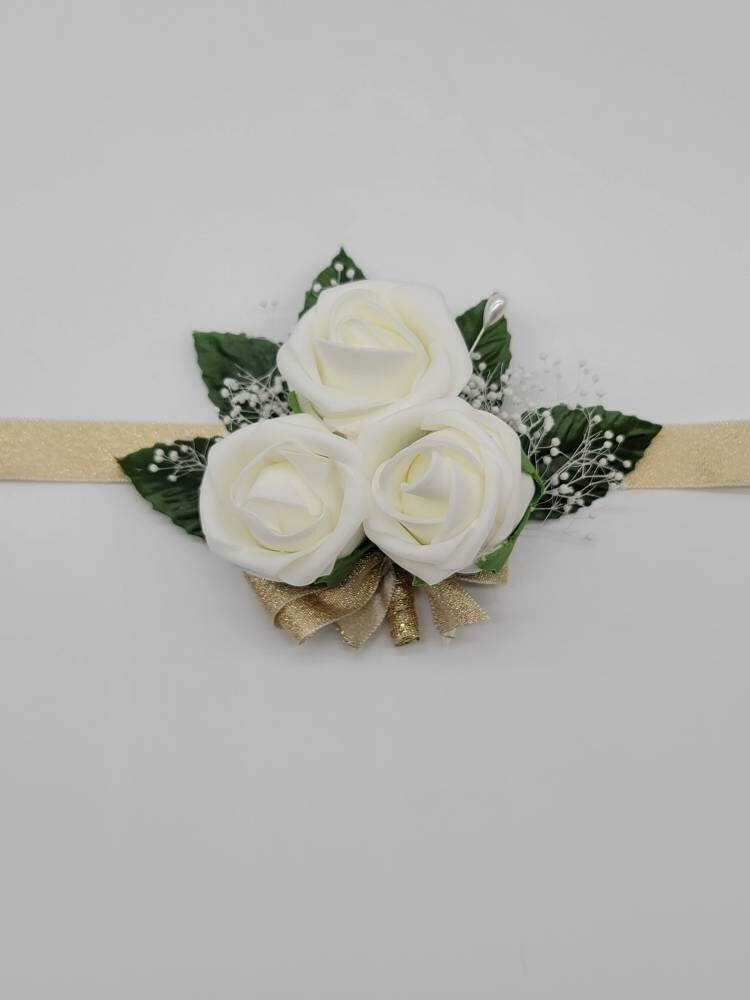 White And Gold Boutonnieres And Corsages,27 Colors Available, Corsages Available In Pin On And Wrist,Matching Bouquets Available