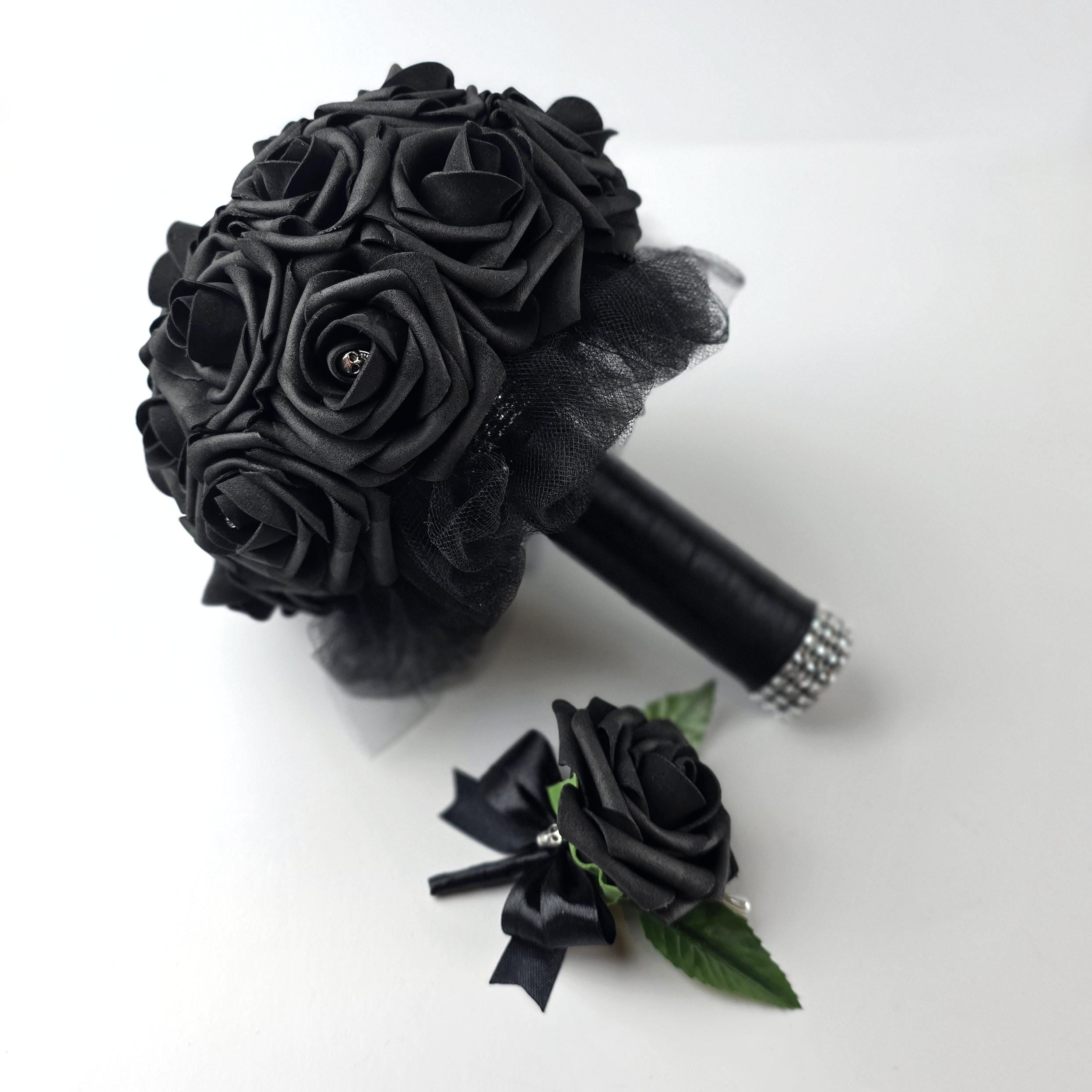 Black Skull Bouquet,Black Bouquet, Gothic Bouquet, Bridesmaid Bouquet,Toss Bouquet,Corsages,Boutonnieres,Halloween, Custom Colors Available