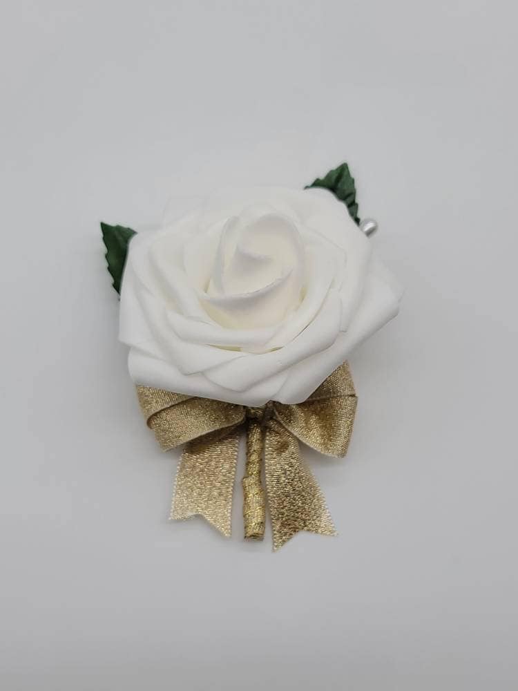 White And Gold Boutonnieres And Corsages,27 Colors Available, Corsages Available In Pin On And Wrist,Matching Bouquets Available