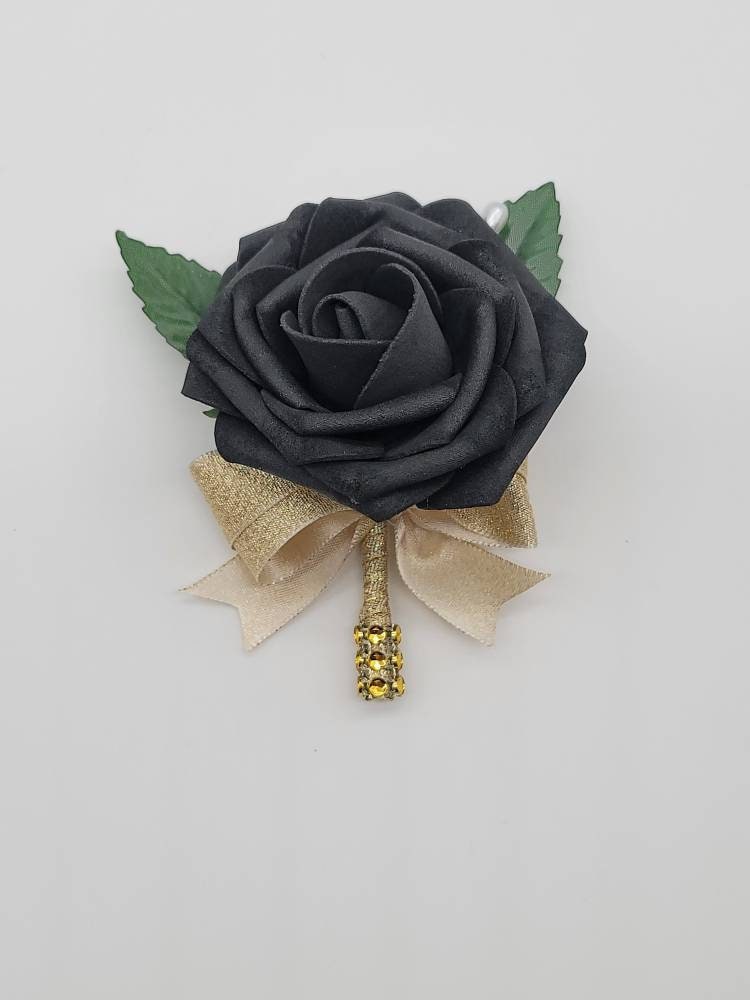 Black And Gold Boutonnieres And Corsages,27 Colors Available, Corsages Available In Pin On And Wrist,Matching Bouquets Available