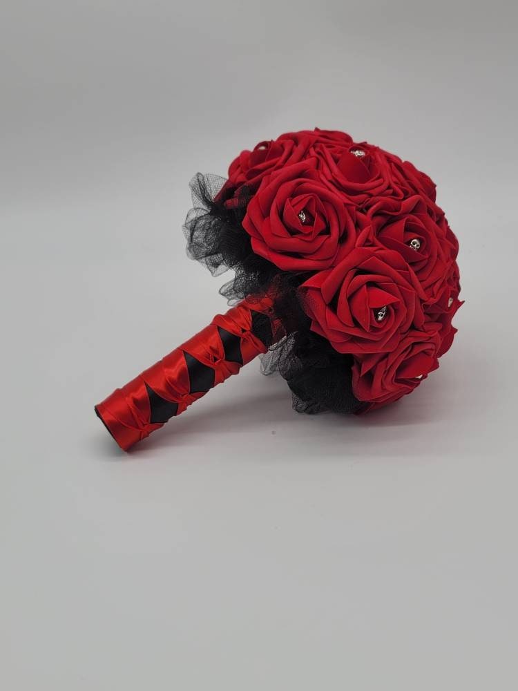 Gothic Skull Red and Black Wedding Bouquet,Bridal Bouquet, Bridesmaid Bouquet, Matching Corsages and Boutonnieres, Halloween Wedding