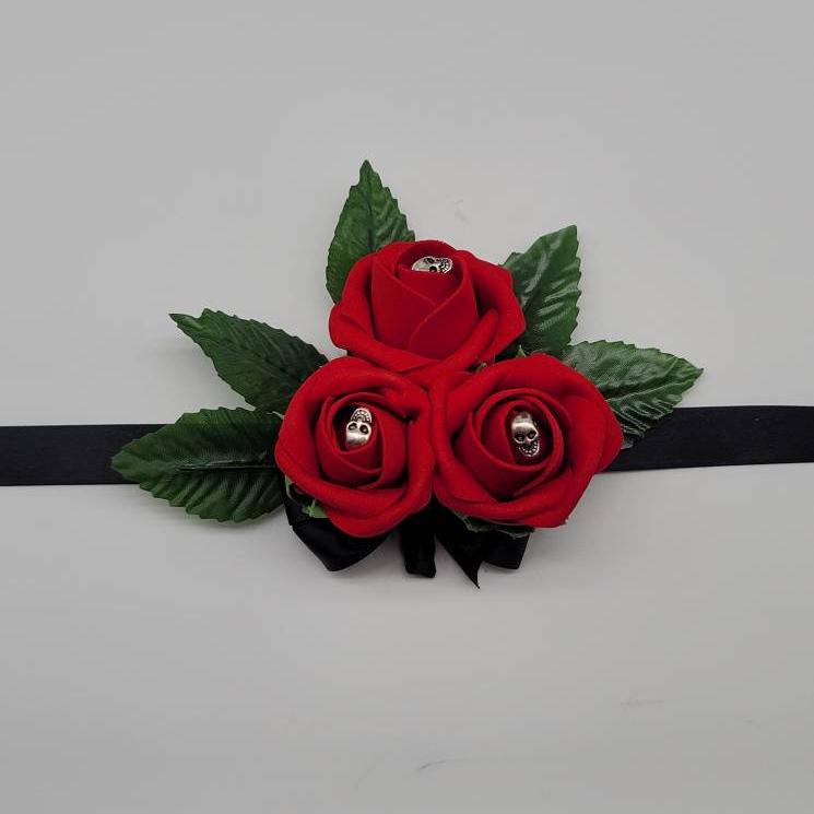Red Skull Bouquet, Gothic Bouquet, Bridesmaid Bouquet, Toss Bouquet, Corsages, Boutonnieres, Halloween Bouquet