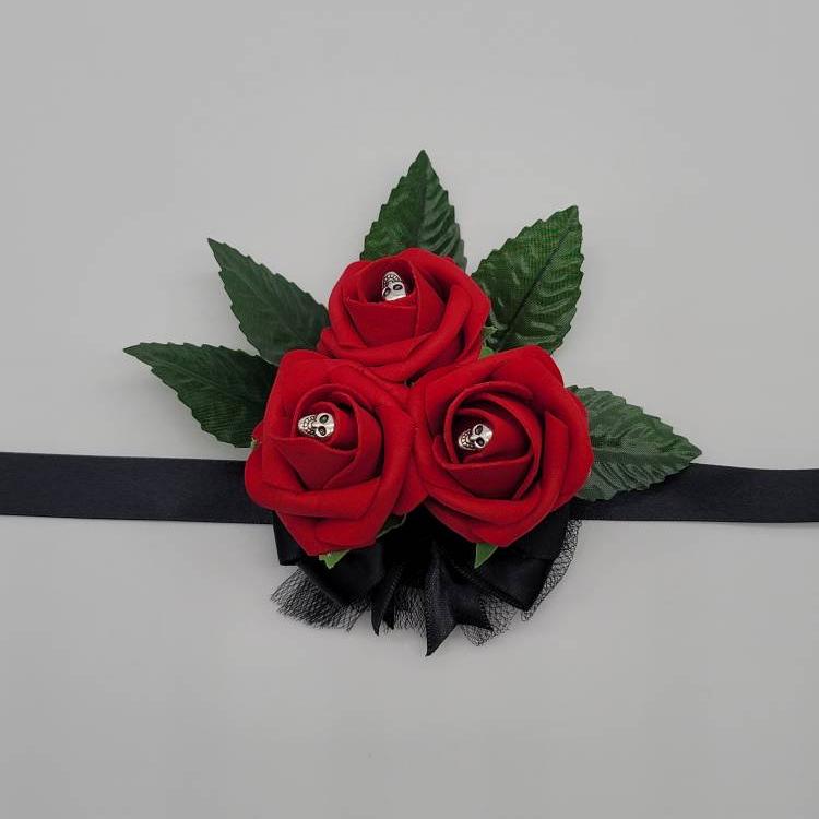 Red Skull Bouquet, Gothic Bouquet, Bridesmaid Bouquet, Toss Bouquet, Corsages, Boutonnieres, Halloween Bouquet