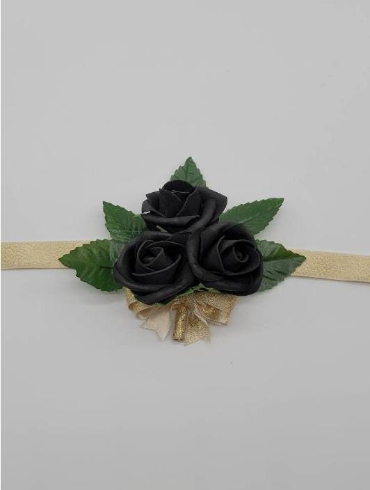 Black and Gold Wedding Bouquet Made With Real Touch Roses, Bridal Bouquet, Bridesmaid Bouquet and Matching Boutonnieres and Corsages